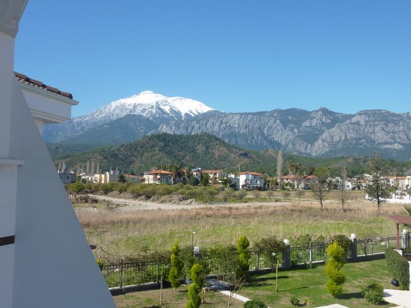 Cristal Villalar Kemer Luaran gambar