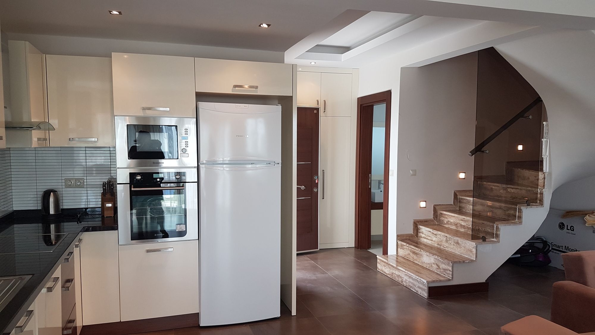 Cristal Villalar Kemer Luaran gambar