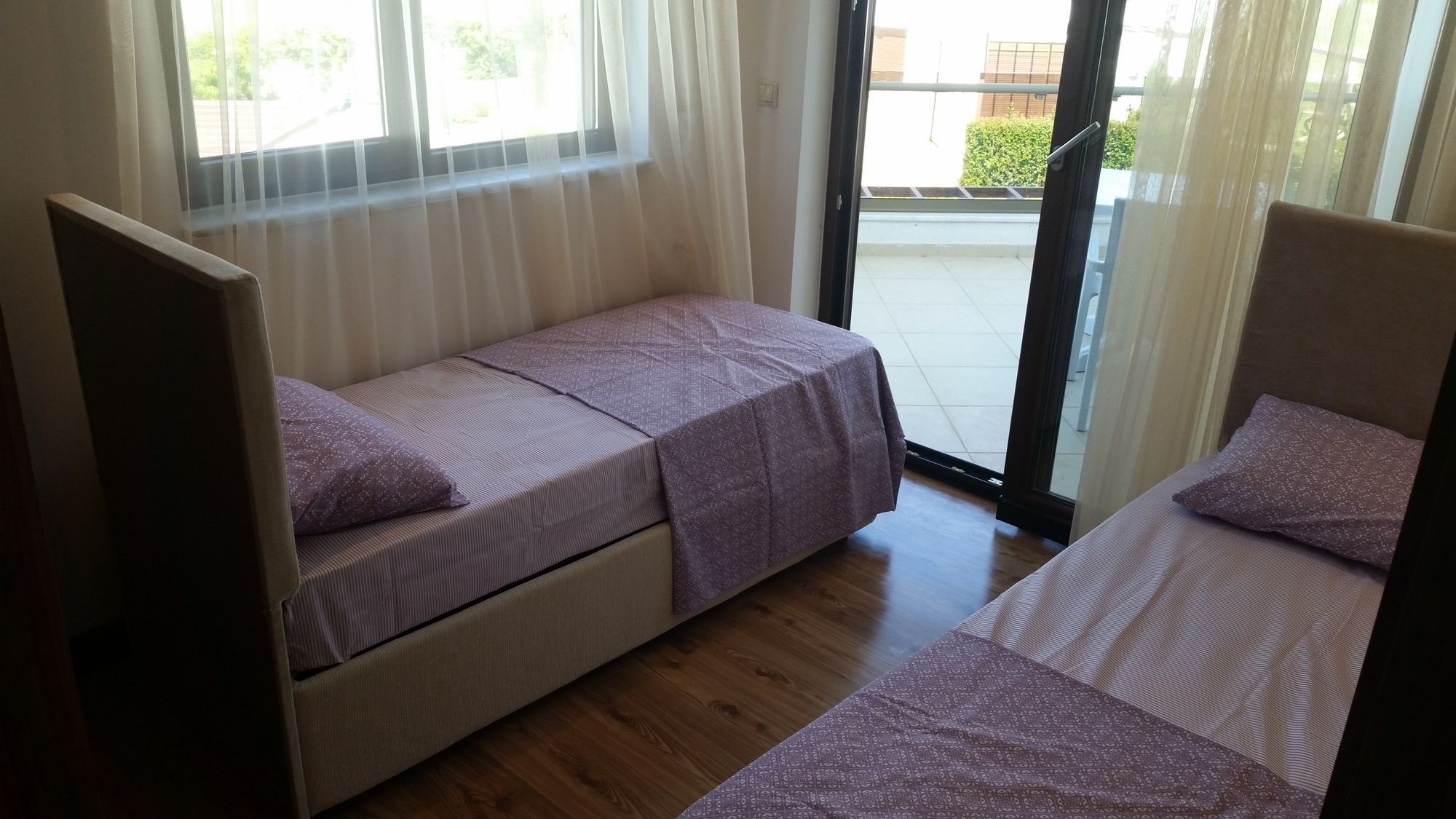 Cristal Villalar Kemer Luaran gambar